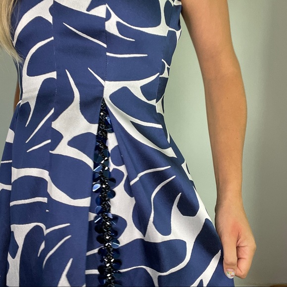 Talbot Runhof - Picture 4 of 11